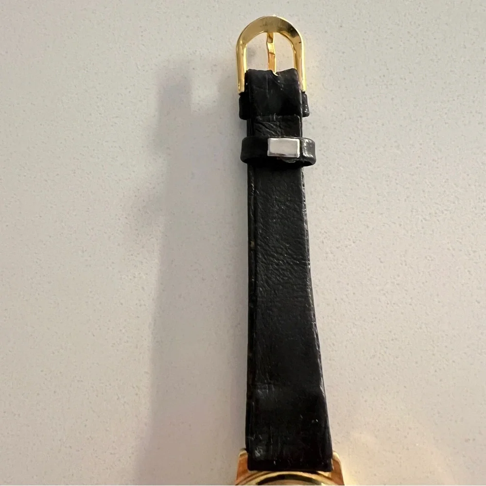 VINTAGE WATCH 90s Roman Numerals Gold-tone Bezel Leather Band Unisex Business